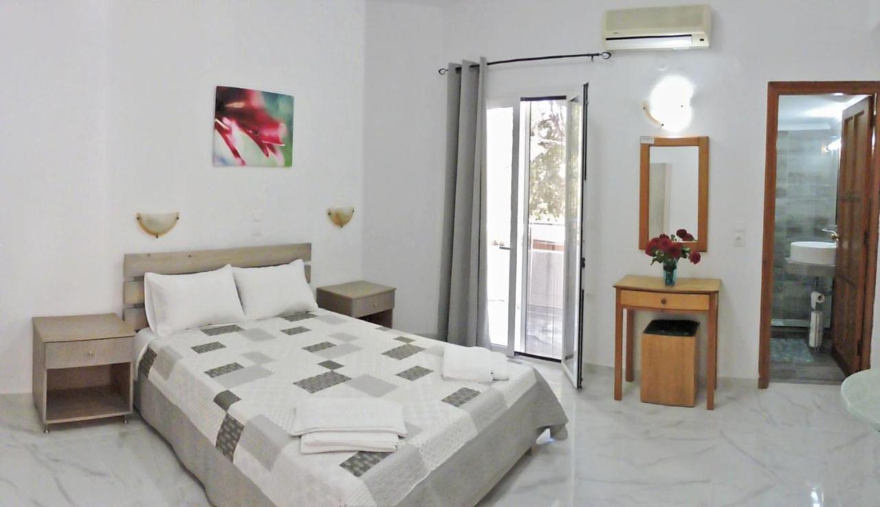 Egeon Rooms And Studios Georgioupoli Exterior photo